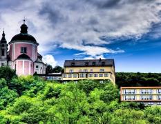 Hotel und Restaurant Christkindlwirt Aussenansicht des Hotels und Restaurant Christkindlwirt